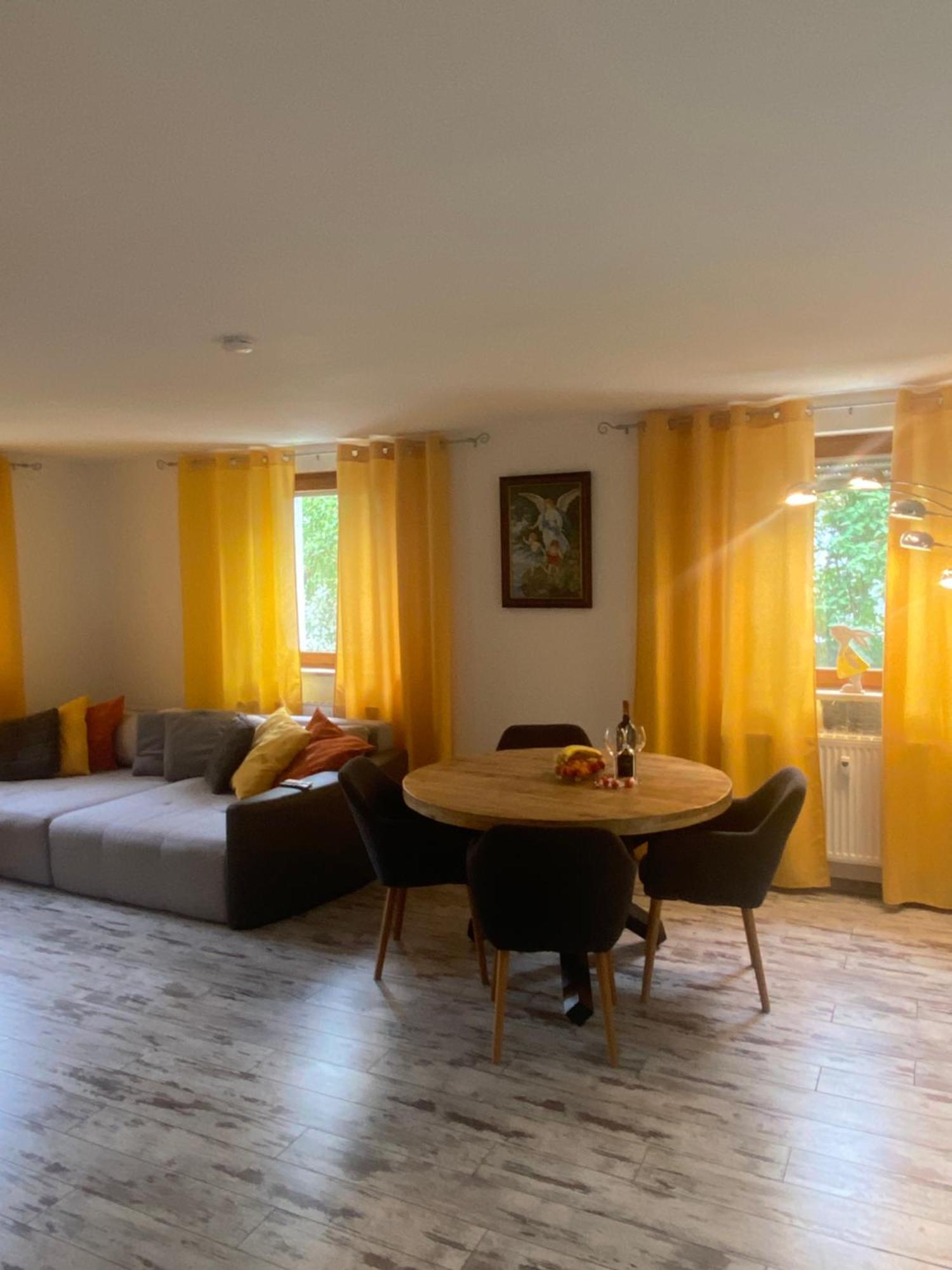 Zirndorf Sweet Home Buitenkant foto