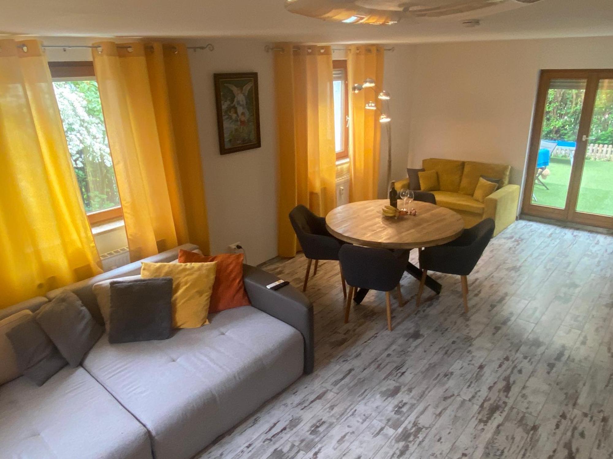 Zirndorf Sweet Home Buitenkant foto