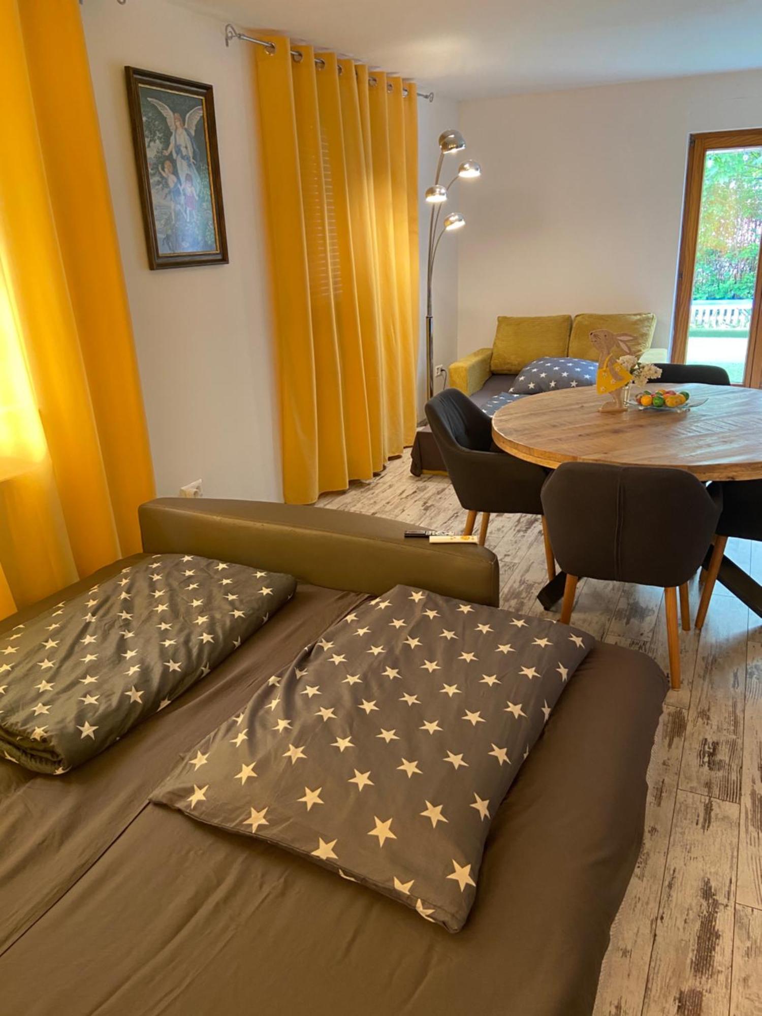 Zirndorf Sweet Home Buitenkant foto